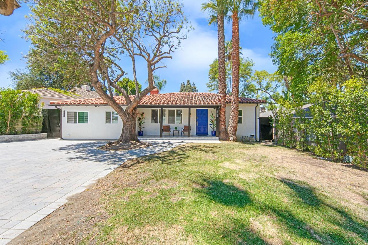 Studio City Contemporary Villa With Pool Sleeps 10 로스앤젤레스 외부 사진