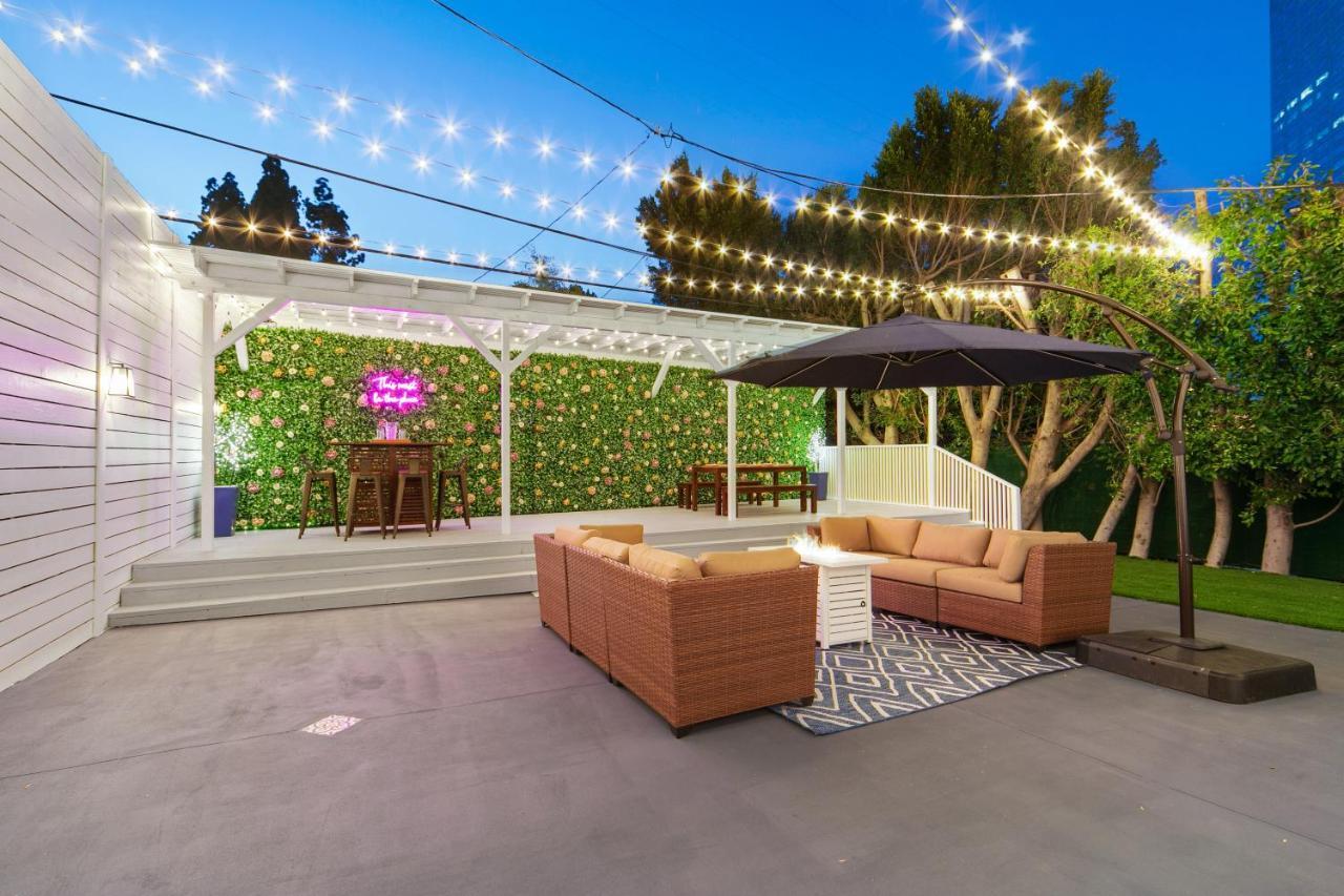 Studio City Contemporary Villa With Pool Sleeps 10 로스앤젤레스 외부 사진