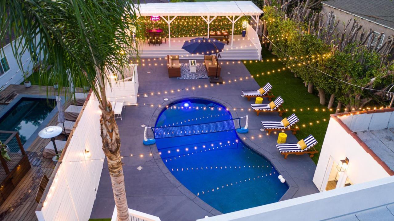 Studio City Contemporary Villa With Pool Sleeps 10 로스앤젤레스 외부 사진